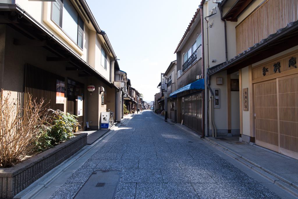 Le Machiya Kamishichiken Villa Kyoto Exterior photo